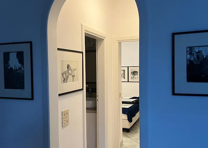 Capri Design Room